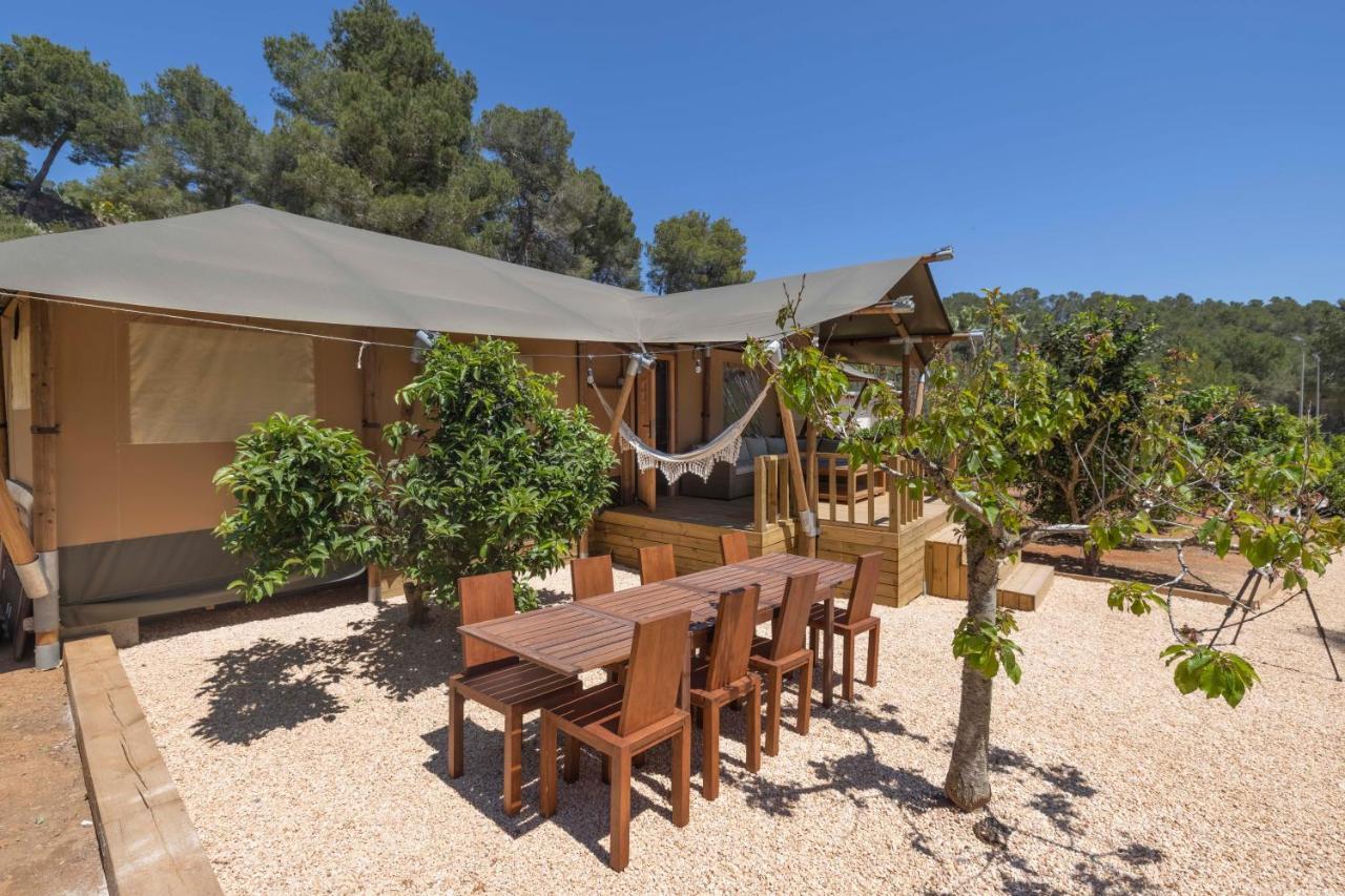 Oasis Villas Complex 칼라 이온가 외부 사진
