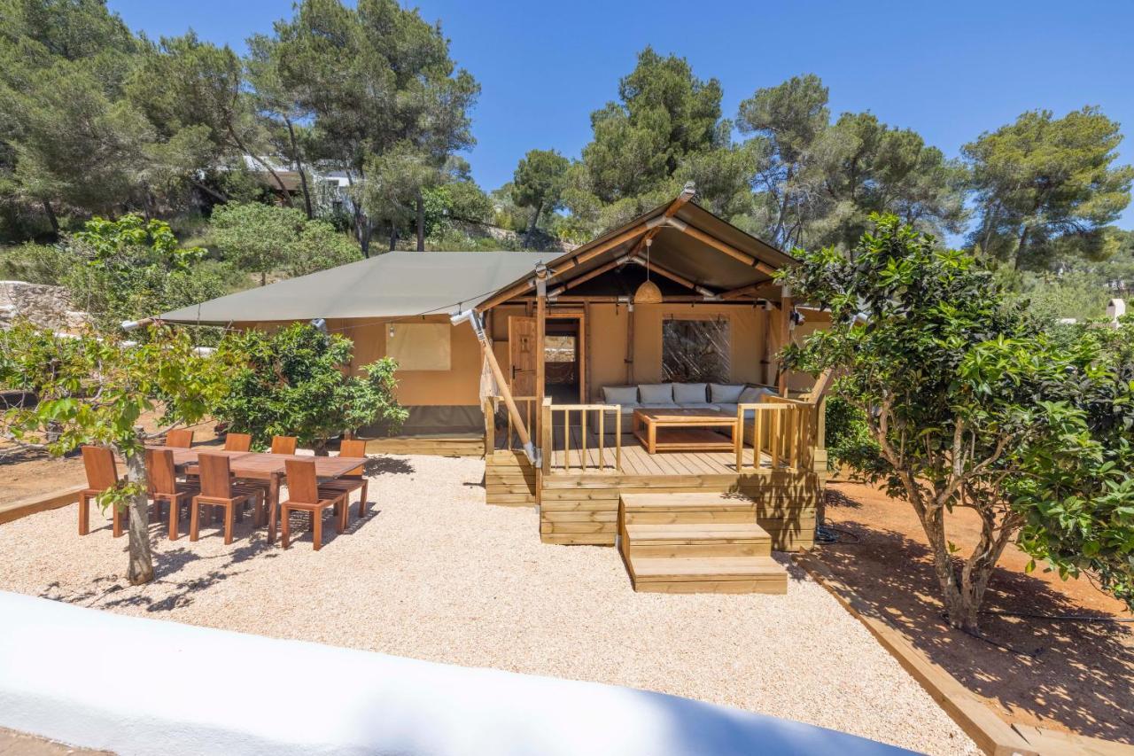 Oasis Villas Complex 칼라 이온가 외부 사진