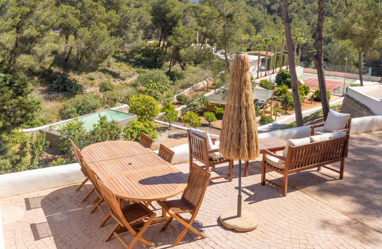 Oasis Villas Complex 칼라 이온가 외부 사진