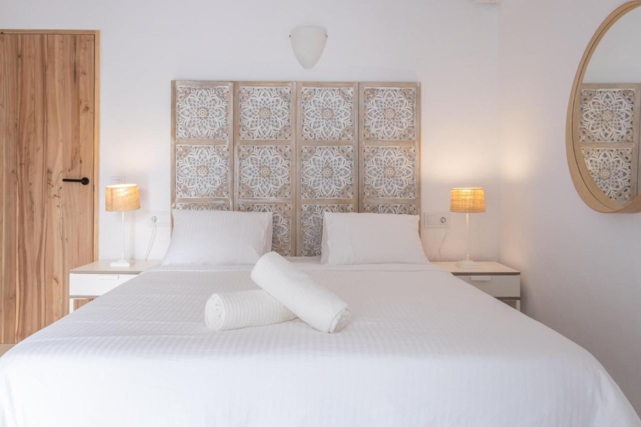 Oasis Villas Complex 칼라 이온가 외부 사진